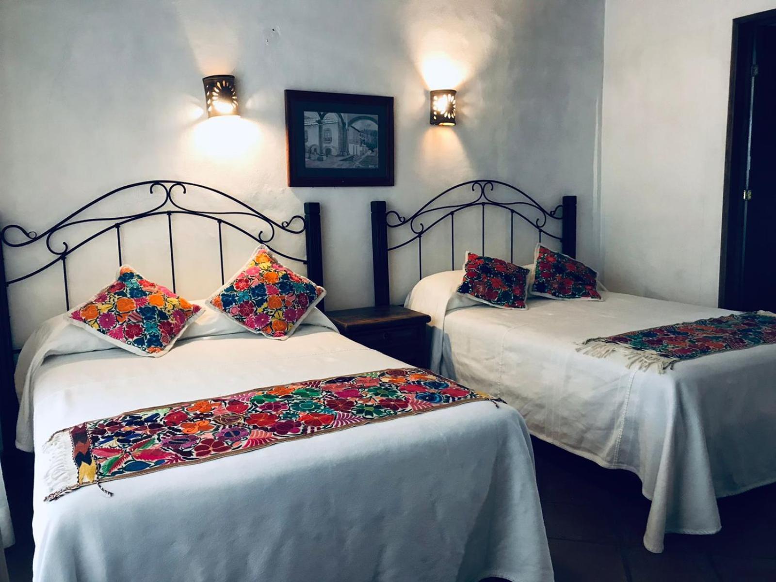 Posada Los Colorines Zinapécuaro de Figueroa المظهر الخارجي الصورة